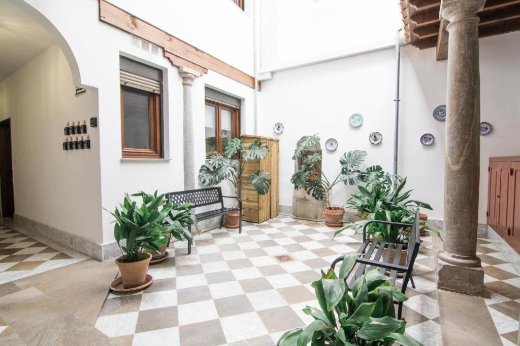 Tuguest Atico Gracia Apartment กรานาดา ภายนอก รูปภาพ